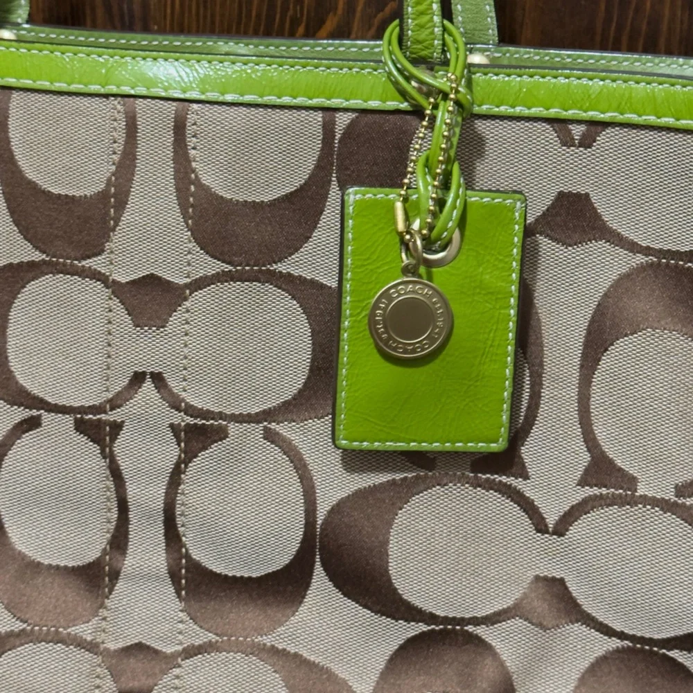 Coach Signature Stripe‎ Green Trim Tote Bag F0688-10125